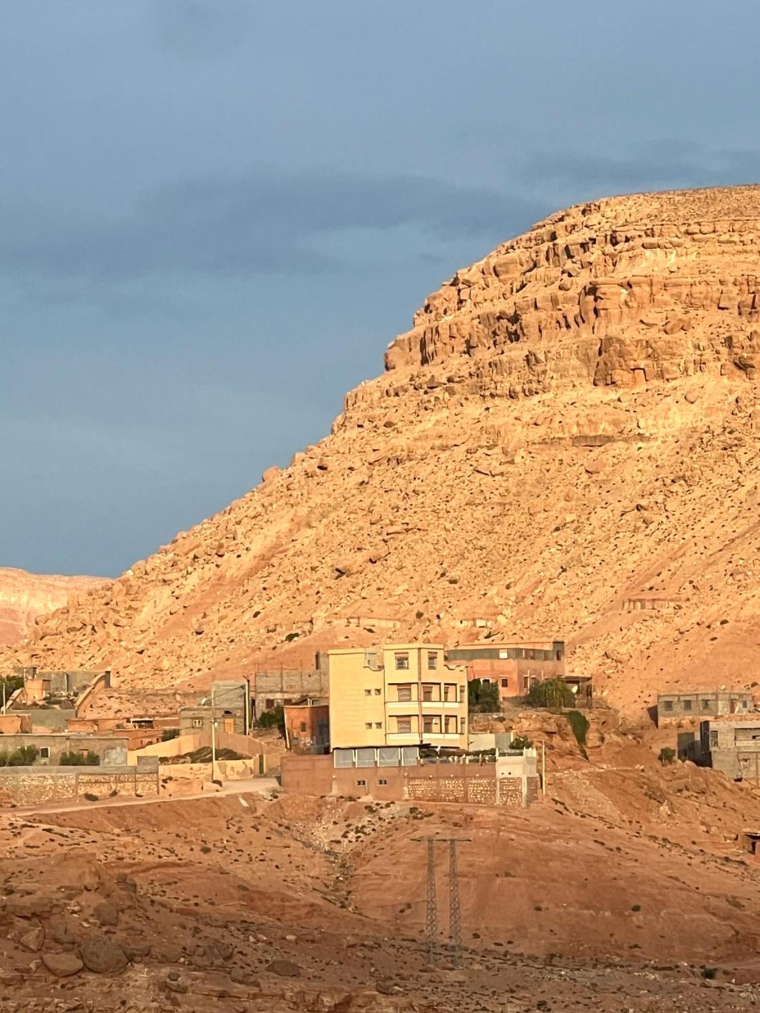 ホテル Kasbah Tigmi El Janoub アイット・ベン・ハドゥ エクステリア 写真